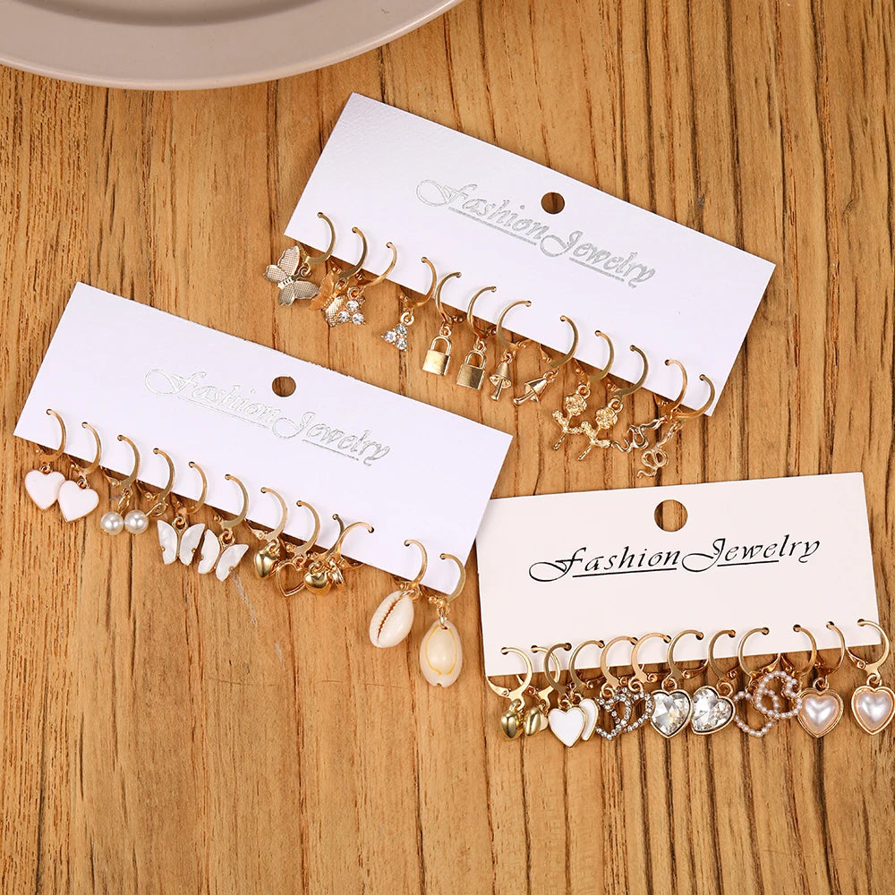 18 Pairs Of Lady Earrings Snake Butterfly Mushroom Lock Diamond-encrusted Zircon Pearl Love Earring Set