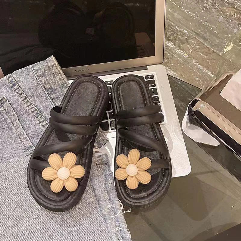 Fashion New Style Popular Women's Summer Soft Bottom Shoes Super Fairy Sandals Flower Flat Slippers For Women Wear Outdoor