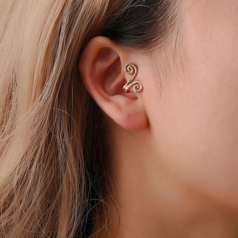 Fashion Totem Clip Earring for Women Without Piercing Cartilage Vintage Ear Cuff Girls Jewerly Gifts