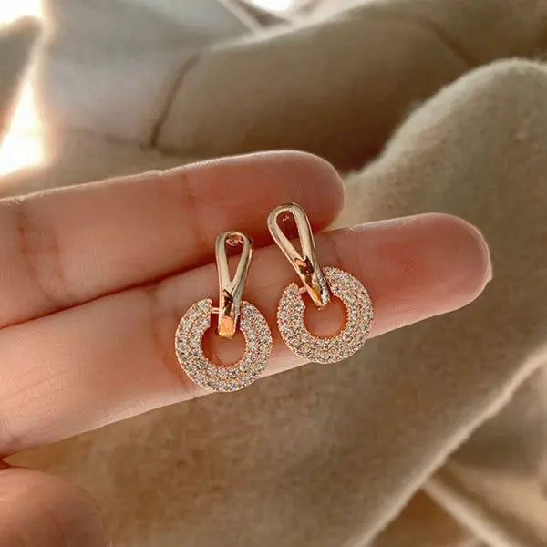 New Imitation Pearl Stud Earrings for Women Geometric Crystal Zircon Stars Earring Birthday Party Banquet Jewelry