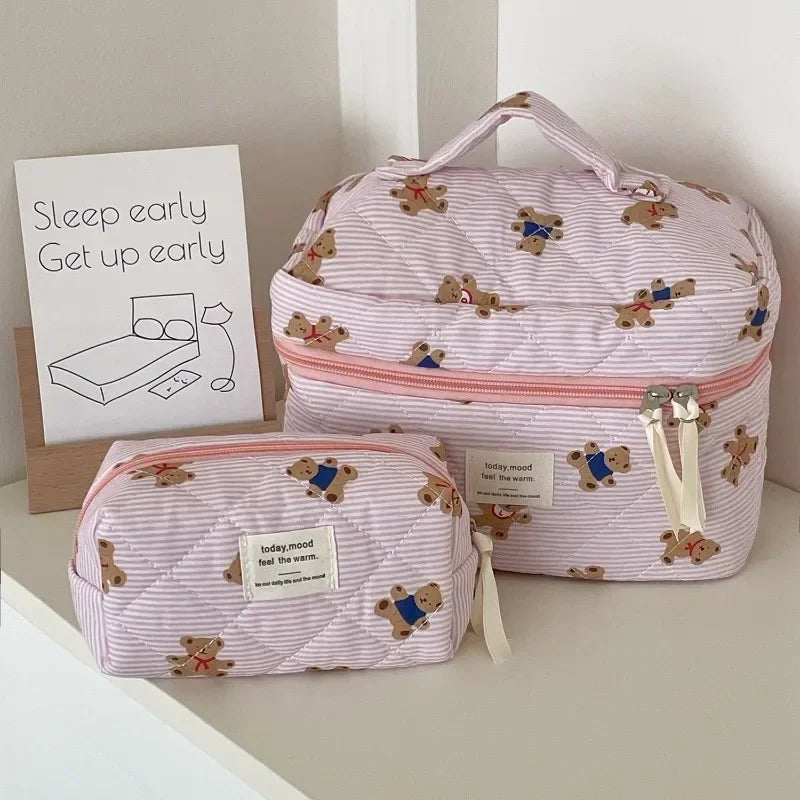 1pc Quilted Bear Cute Makeup Bag Floral Cosmetic Bag Women Girl Travel Toiletry Bag Organizer Cotton Makeup Brushes Storage Case