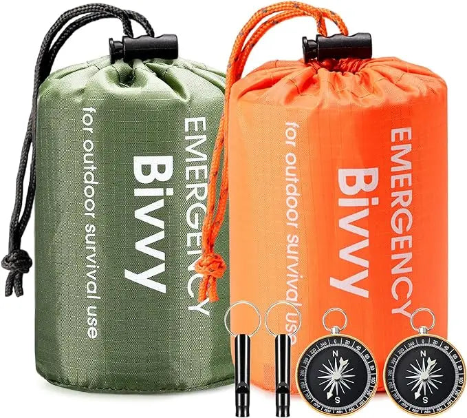 1、PERFECT EMERGENCY BAG: The emergency sleeping bag serves as your emergency blanket, survival shelter, and emergency bivy sack