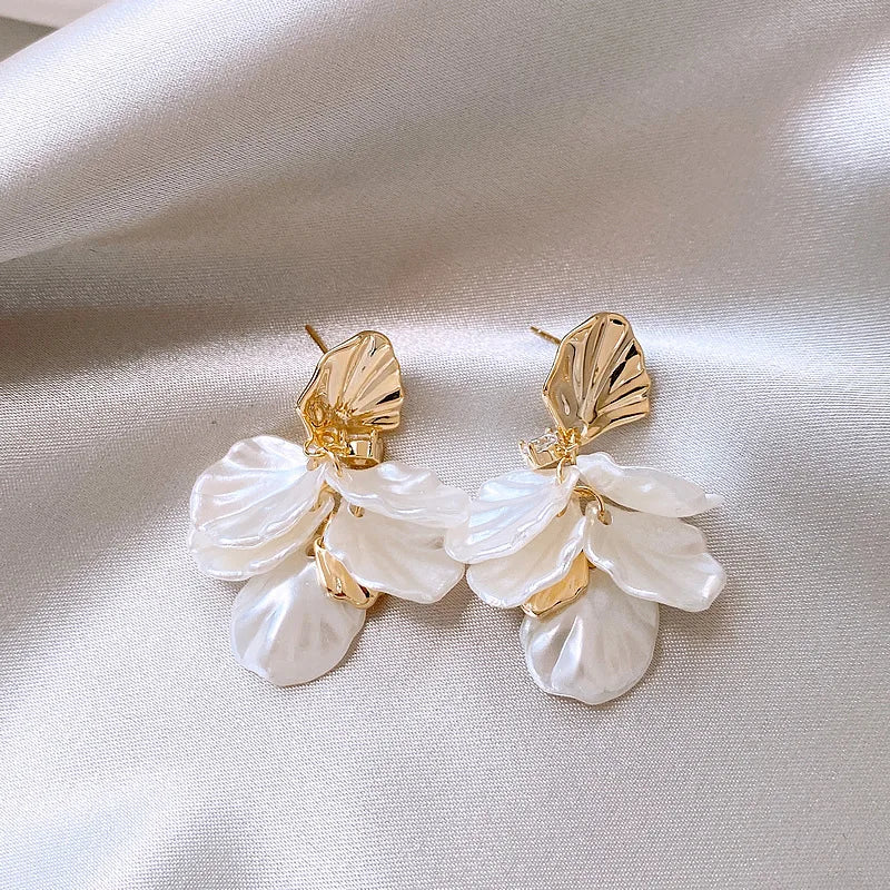 Cross border forest style super fairy temperament sweet handmade design feeling petal earrings factory earrings