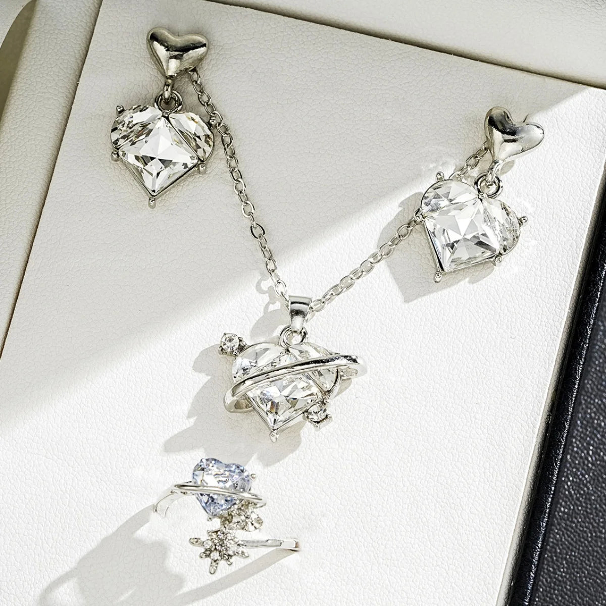 4 Pieces Love Pink Crystals Sweet Earrings Necklaces And Rings Jewelry Set Lightweight And Versatile For Women Mother's Day Gift