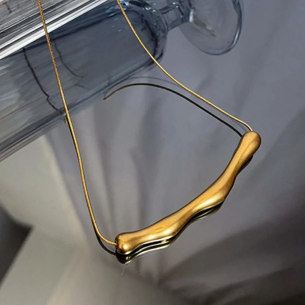 ZAKOL European and American Fashion Stainless Steel Gold Color Collar Bone Chain for Women Fashion Short Necklaces Jewelry
