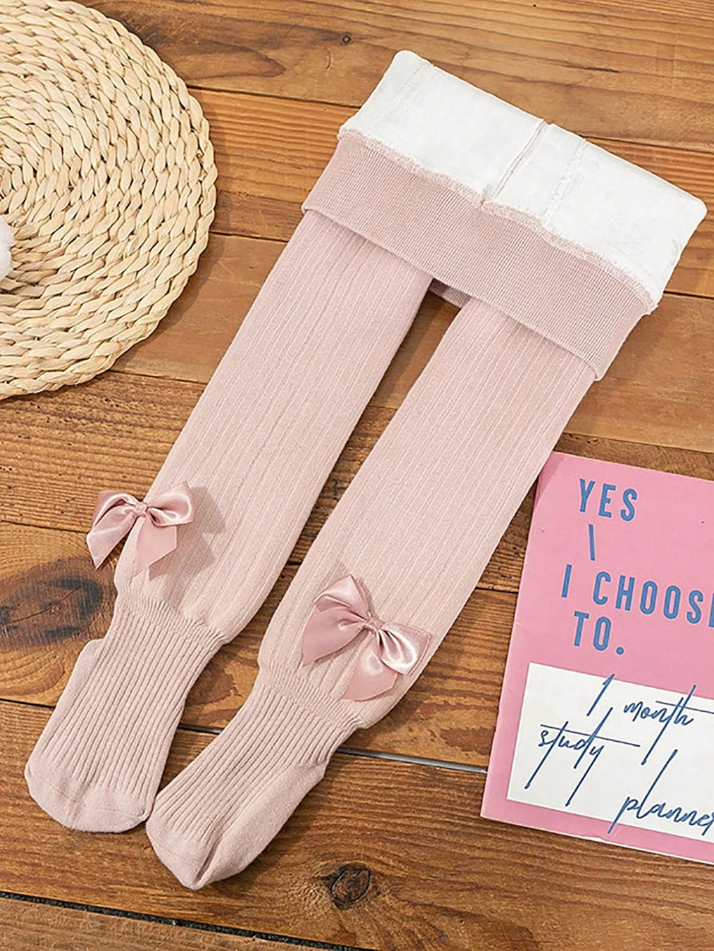1 Pair of Children's Bowknot Cashmere Pantyhose, Thickened for Warmth, Tight Leggings for Winter Daily Wear for Girls Aged 1 to 9
