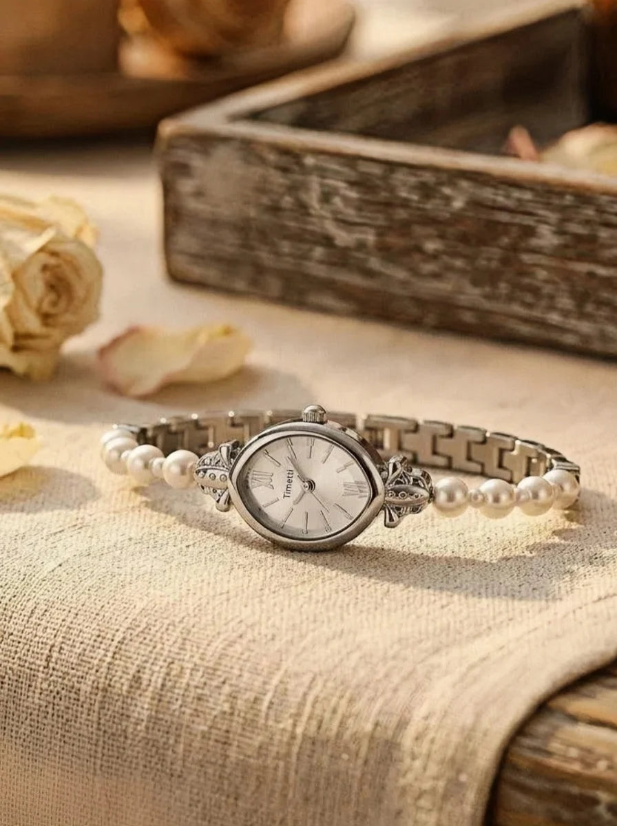 Fashionable, Romantic, Retro, Simple Quartz Movement Watch