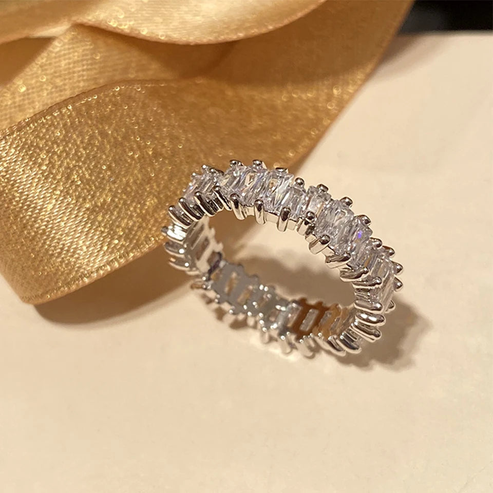 Classic Cubic Zirconia Engagement Rings for Women Luxury 18K Gold Color Plated Wedding Party Jewelry