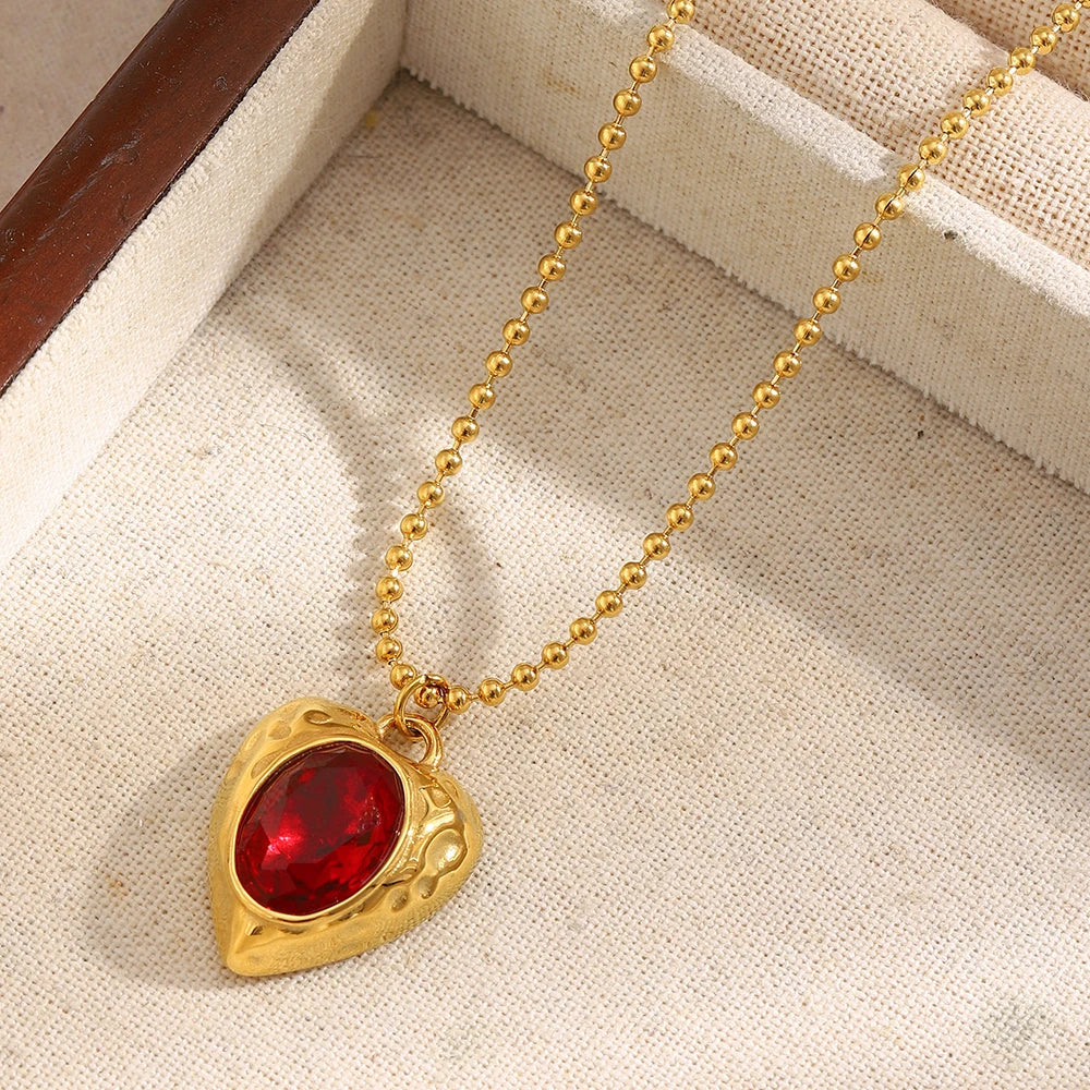 E.B.belle PVD Plated Beaded Chain Heart Shape Red Gemstone Pendant Necklace Stainless Steel Shiny Vintage Neck Jewelry
