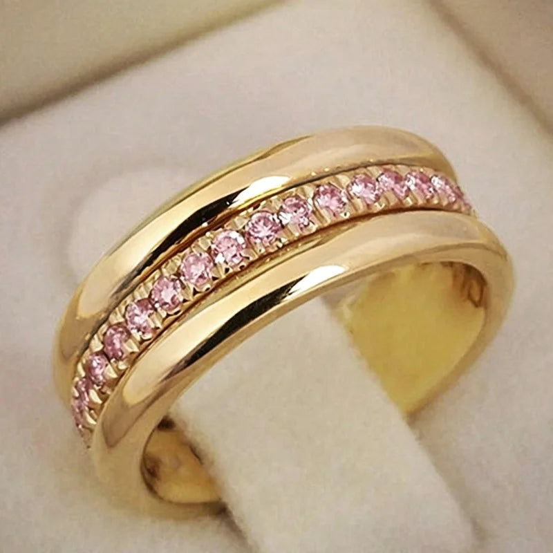 Huitan 2020 NEW Fashion Wedding Ring For Women Micro Paved Cubiz Zircon Finger Rings Female Engagement Jewelry Accessories