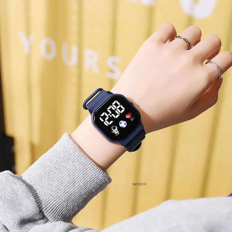 NEW Kids Watches with Bracelet Sport LED Digital Watches Silicone Strap Sport Electronic Wristwatch for Children Boys Girls Gift