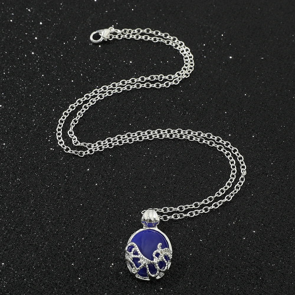 Popular Movie Vampire Diaries Necklace Elena Gilbert Vervain Romantic Crystal Pendant Necklace For Women Charm Jewelry