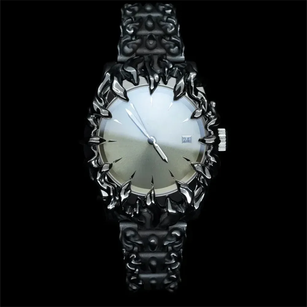 fashion heterosexual claw watch alabaster style retro Y2K European American watches special shaped advanced ins niche watches