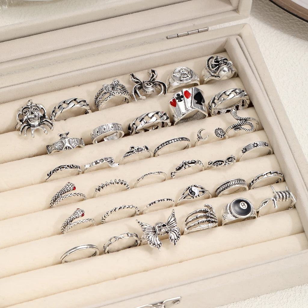 35 Pcs Gothic Ring Set for Men Women Trendy Joker Face Devil Smile Face Finger Ring For Daily Outfits Party Accessories Gifts