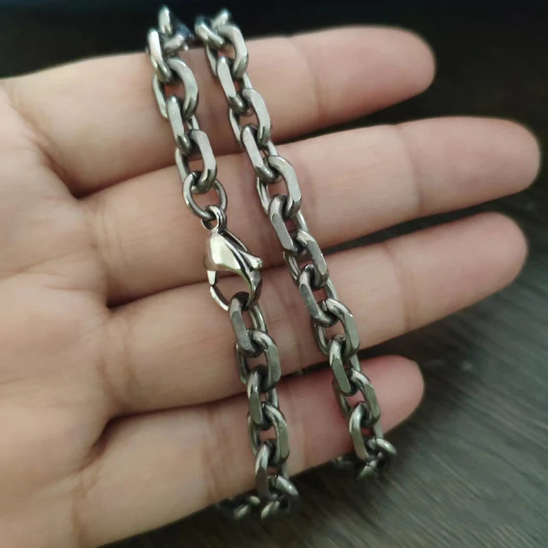 TA1 /Grade 1 Titanium 7mm Unisex O Shaped Chain Necklace Surface Cut Angle Chain Necklaces for Men & Women Gifts