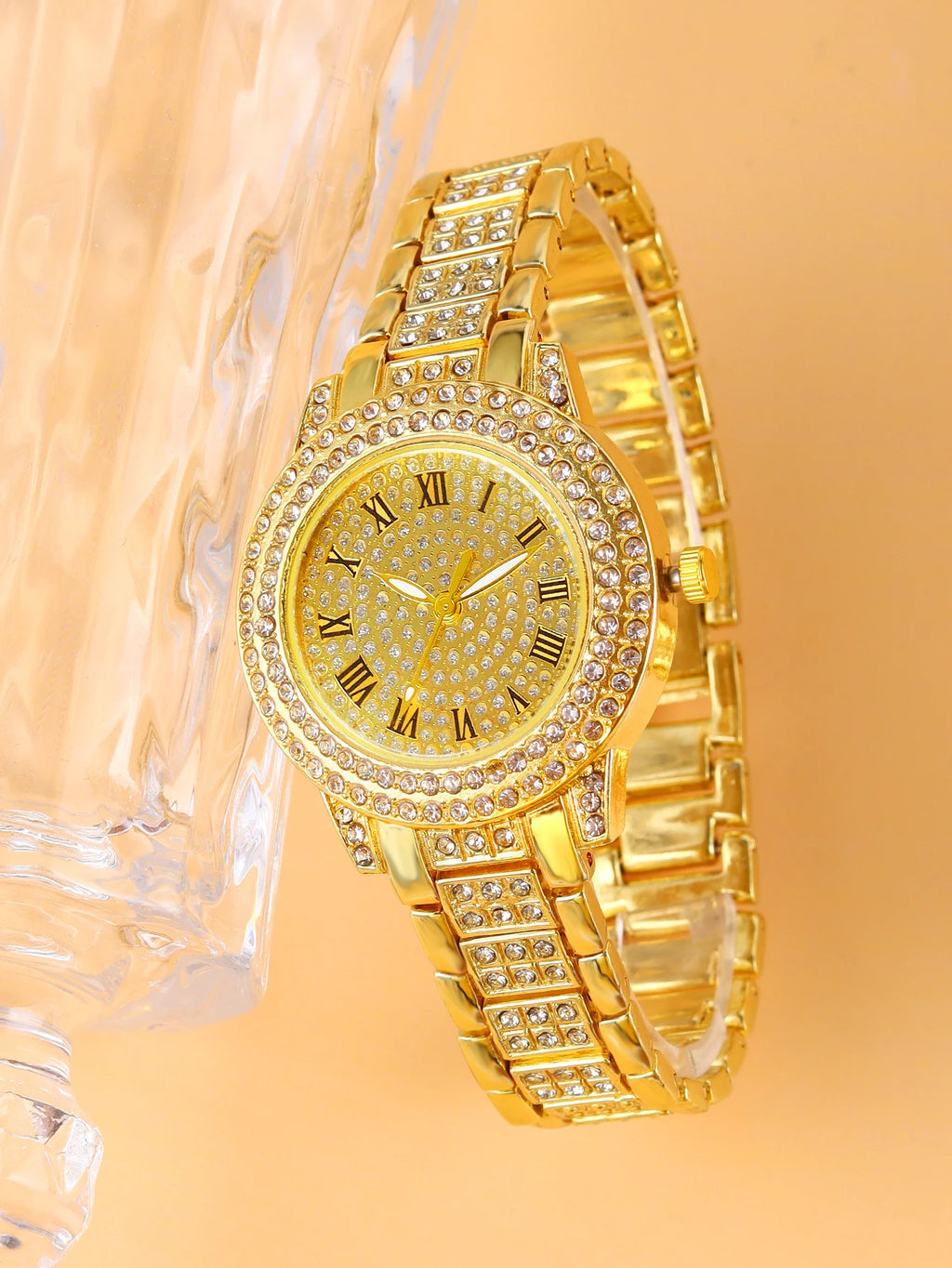 Fashionable Luxury round Shell Quartz Watch with Heart-Shaped Accessory Set Versatile Daily Wear Watch Set Birthday Gift