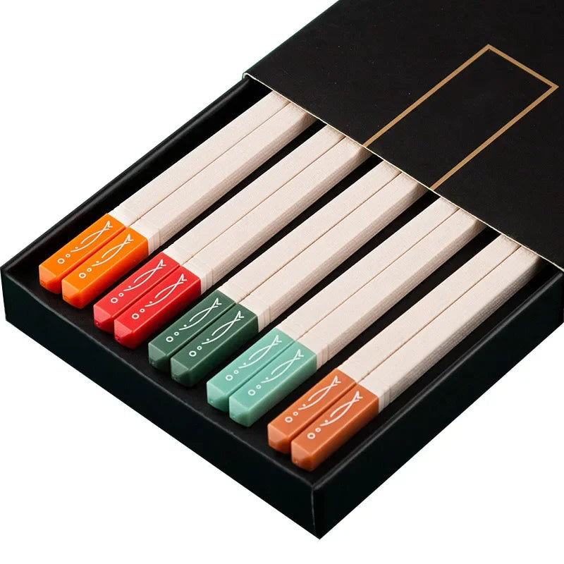 5Pairs High Quality Japanese Non-Slip Chopsticks Korean Home Hotel Restaurant Portable Healthy Food Stick For Sushi Chopsticks