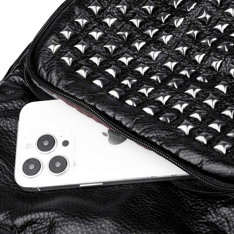 Fashion Rivet Soft Leather Women Backpacks Designer Large Capacity Girls School Bag Luxury Female Bagpack Travel Bags Sac A Main