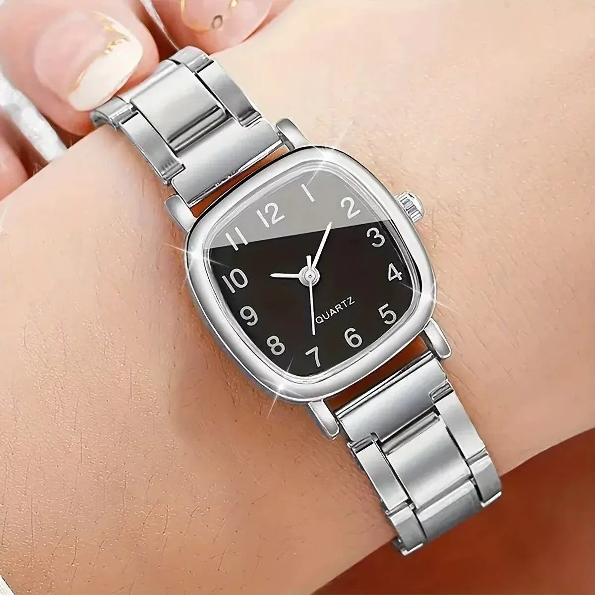 6-piece ladies' elegant quartz watch and minimalist accessory set for daily wear, holidays, and gifts for friends and family