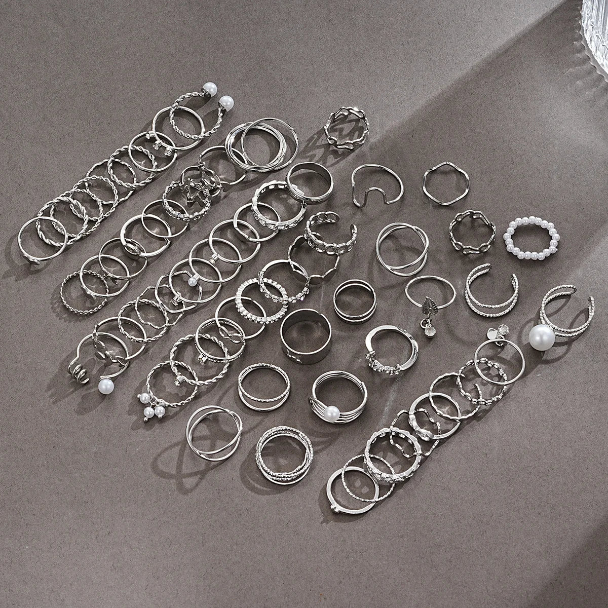 64 Pcs Silver Color Geometric Knuckle Rings Set For Women Heart Cross Leaf Pearl Charm Finger Ring Female Boho Party Jewelry