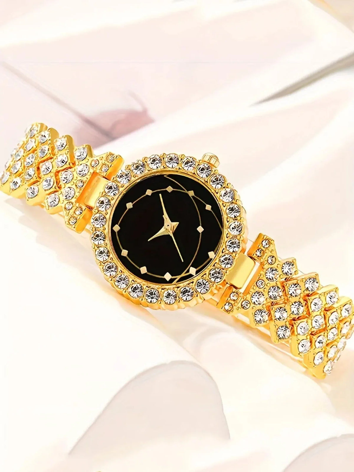 Quartz watches for women, high-end women's watches, rhinestone jewelry, earrings, necklaces, rings, accessories