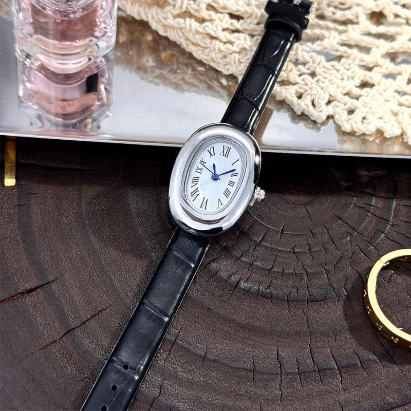 Oval Belt Watch, Exquisite and Compact Fashion Casual Quartz Watch