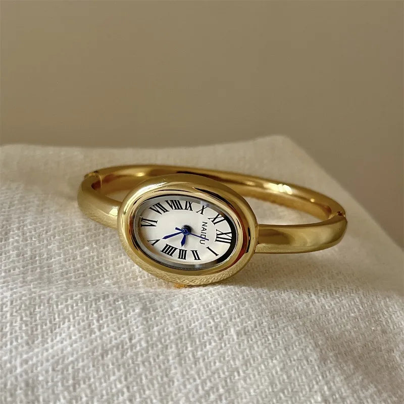 Simple and Stylish Roman Scale Women's Bracelet Watch Oval Quartz Watch