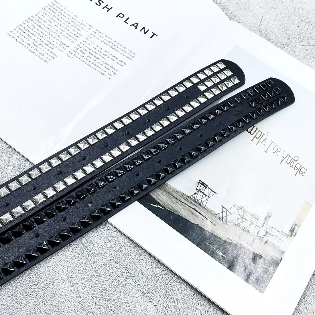 Fashion Y2K Rivet Leather Belt Versatile Embedded Decorative Belt Luxury Hot Girl Women's Rhinestone Belt Unique punk