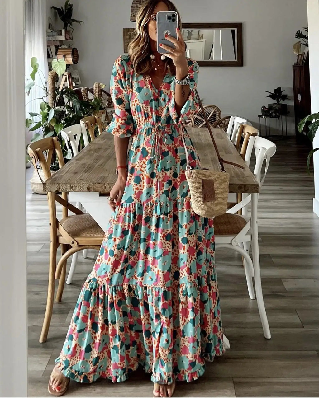 Women's Summer New Fashionable Printed Sexy V-neck Long Sleeve High Waist Elastic Waist Medium Length Bohemian Dresses