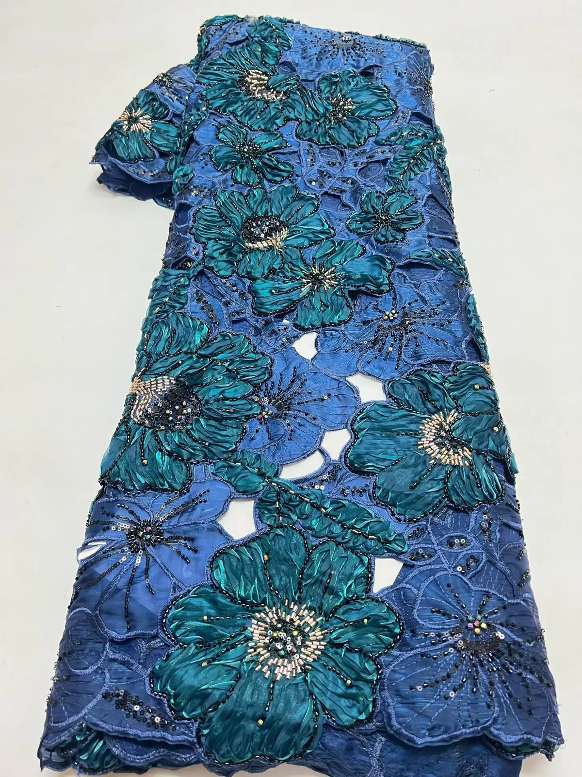 African Heavy Beaded Lace Fabric 2026 with High-Quality Sequins French Chiffon Wedding Style Material for Nigerian Women Sewing