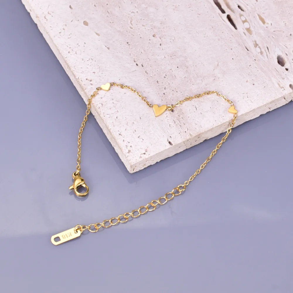 S11 sporadic and simple daily Stainless steel bracelet for women, light luxury, three small hearts, fashionable style