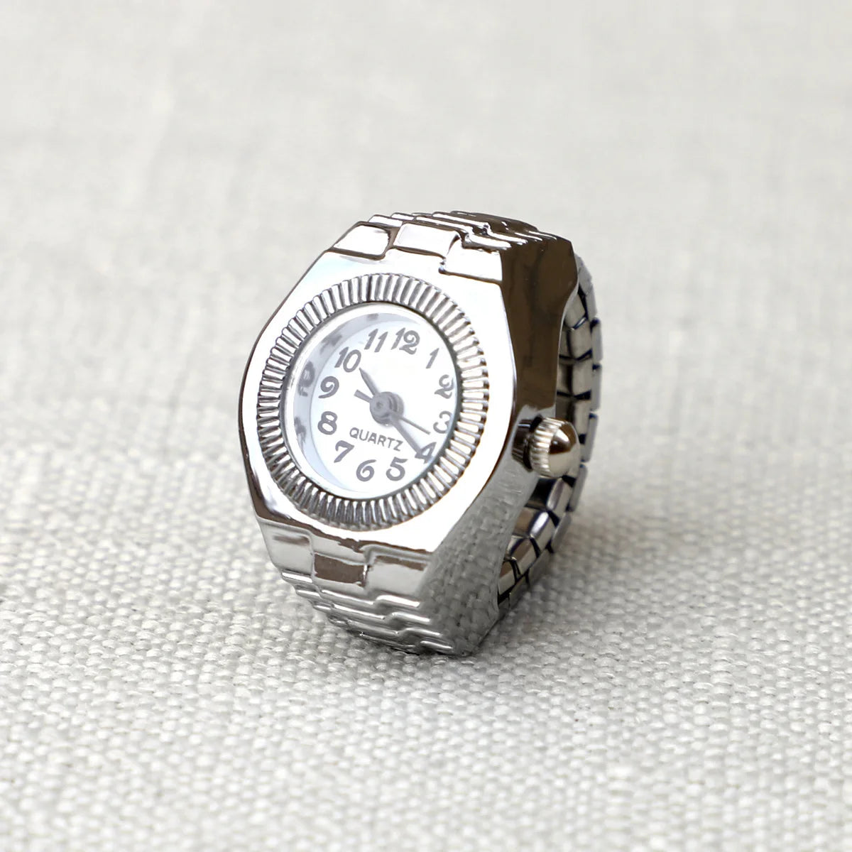 Ring Watch New Hot Selling Creative Alloy Shell Finger Circular Dial Couple Men And Women
