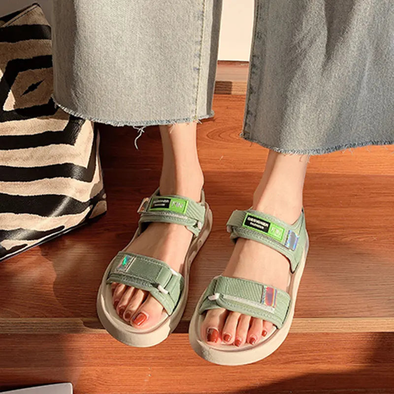 2023New Women's Sandals Fashion Thick Soled Non Slip Comfortable Outer Wear Seaside Sandalias for Summer Buckle Strap Beach