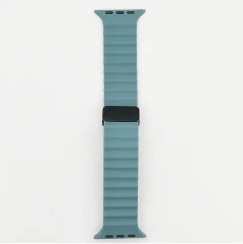 Silicone Strap For Apple watch band 49mm 45  44 40  41 38 42mm magnetic buckle bracelet iWatch Ultra series 7 6 3 se 8 9 Ultra 2