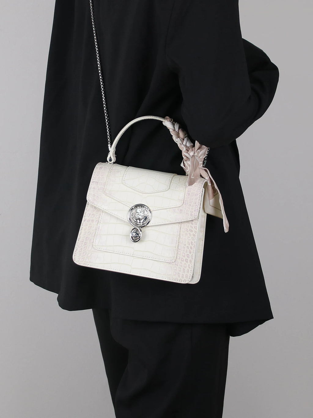 Luxury New Handbag 2026 Fashion niche Designer High-end Quality Elegant Ladies Handbag Shoulder Bag Small Square Bag