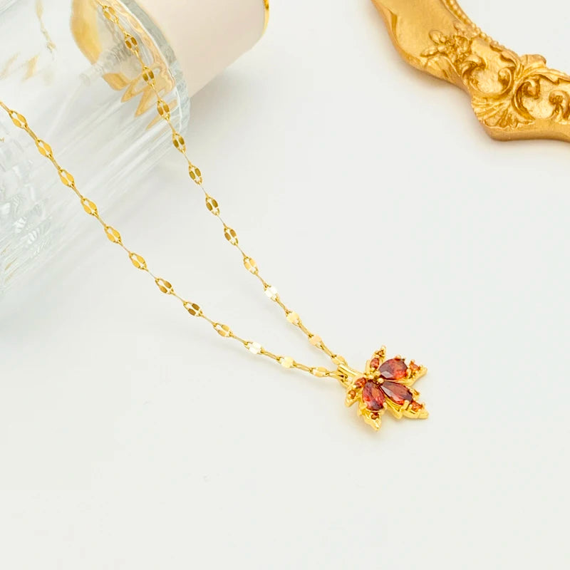 New Fashion Love Memory Red Maple Leaf Pendant Necklace For Women Cute Romantic Female Neck Chain Ladies Stainless Steel Jewelry