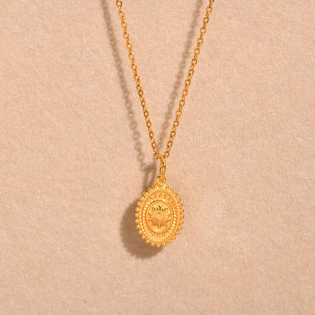 Stainless Steel Spiral Sun Flower Pendant Necklace for Women 18K Gold Plated Stackable Boho Necklace Waterproof Fashion Jewelry