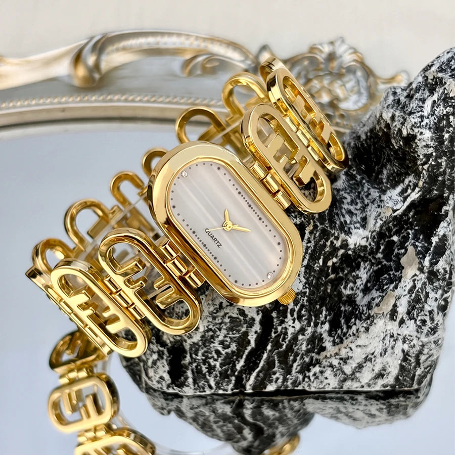 Designer Flat Oval Dial Double-F Chain Bracelet Fashion Watch for Women
