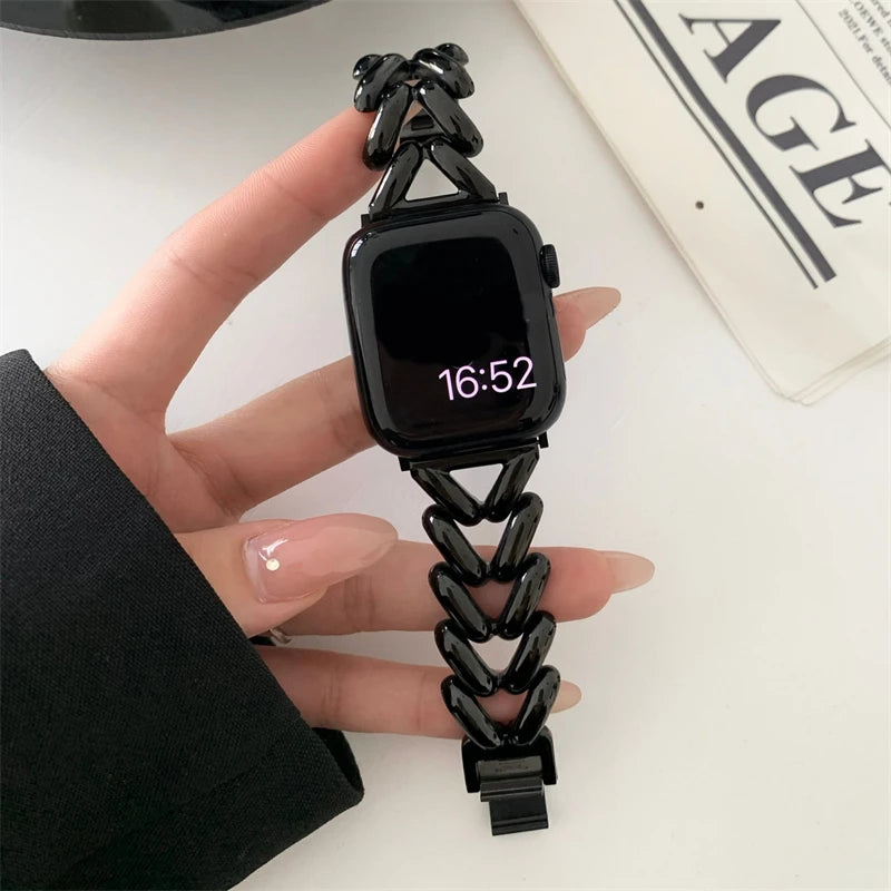 Luxury Love Heart Metal Bracelet For Apple Watch Ultra 49 42 40mm 44 41mm 45mm Band For iWatch 8 7 6 SE 4 5 2 3 Women Girl Strap