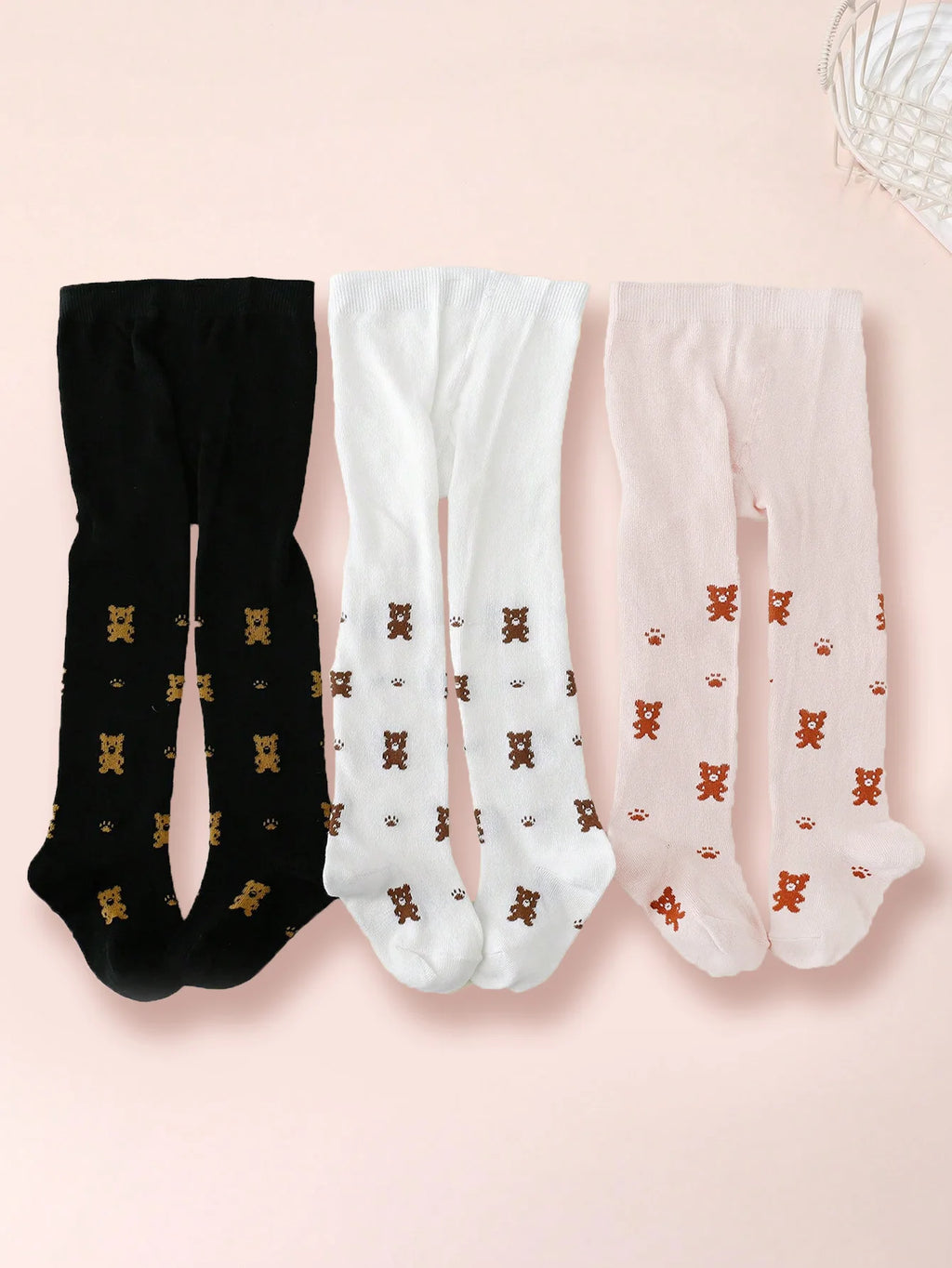1 Pair of Cute Four-Season Base Pantyhose with Little Bear Patterns for Baby Girls, Suitable for Daily Wear by Girls Aged 1 to 12