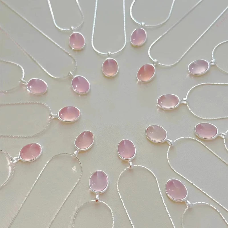 925 Sterling Silver Pink Crystal Moonstone Necklace For Women Fashionable And Simple Oval Pendant Collarbone Chain Party Jewelry