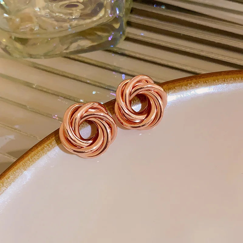 Geometric Multi-layer Wrapping Round Circles Twisted Metal Hoop Earrings Women Gold Color Trendy Charms Fashion Jewelry Gifts K