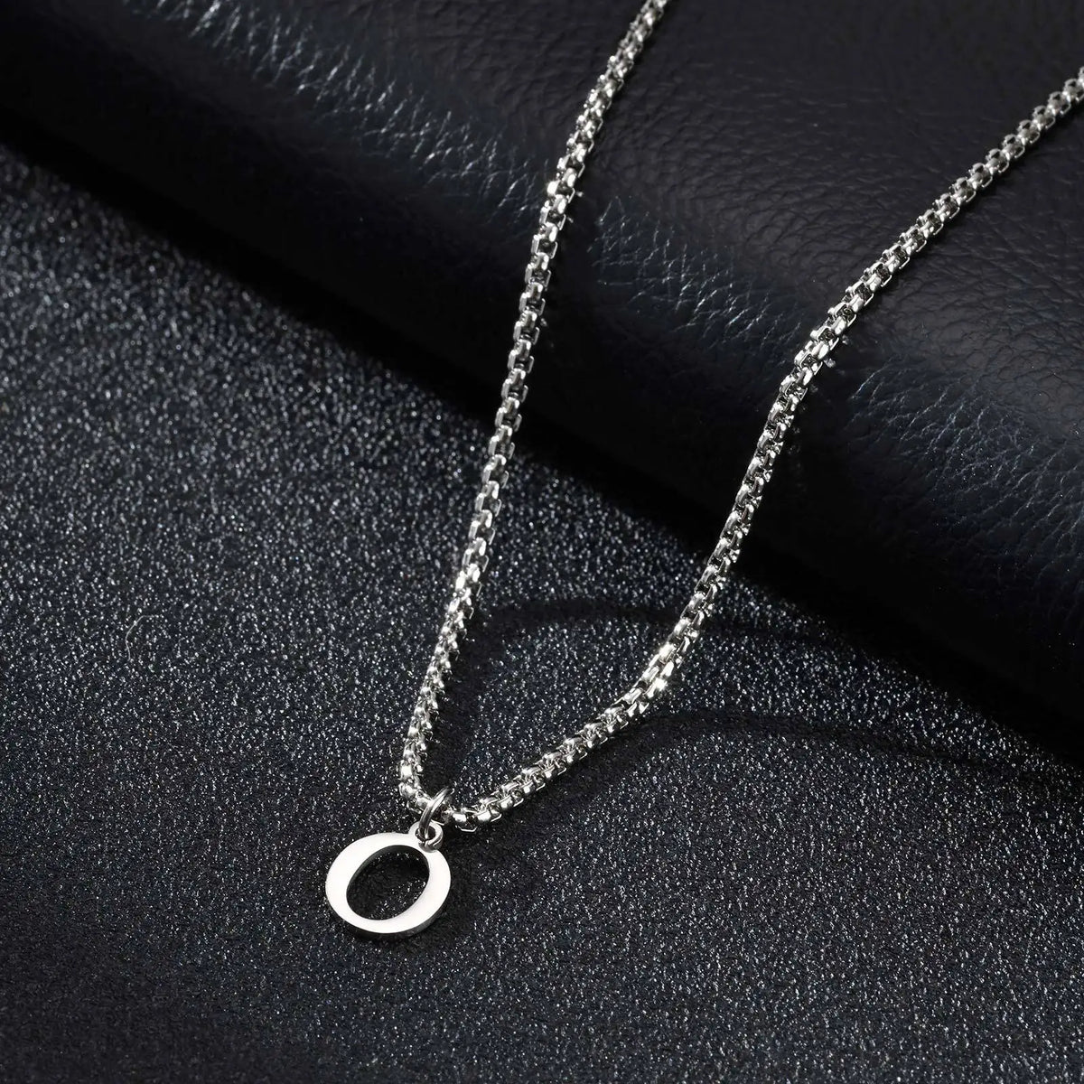 Vnox Simple A-Z Letter Necklace for Men, Waterproof Stainless Steel 26 Letters Pendant Necklace，Men’s Minimal Initial Necklace