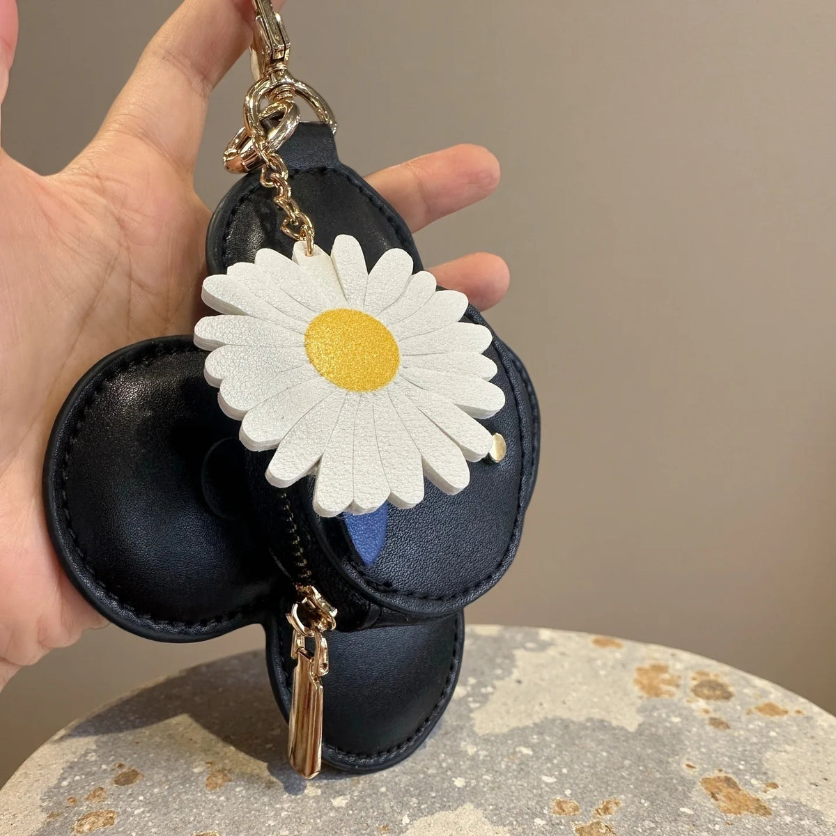 Real Leather Coin Purse with Daisy Charm-Cute Keychain Bag Clip for Handbag-Detachable Daisy Flower Accessory-Gift For Women