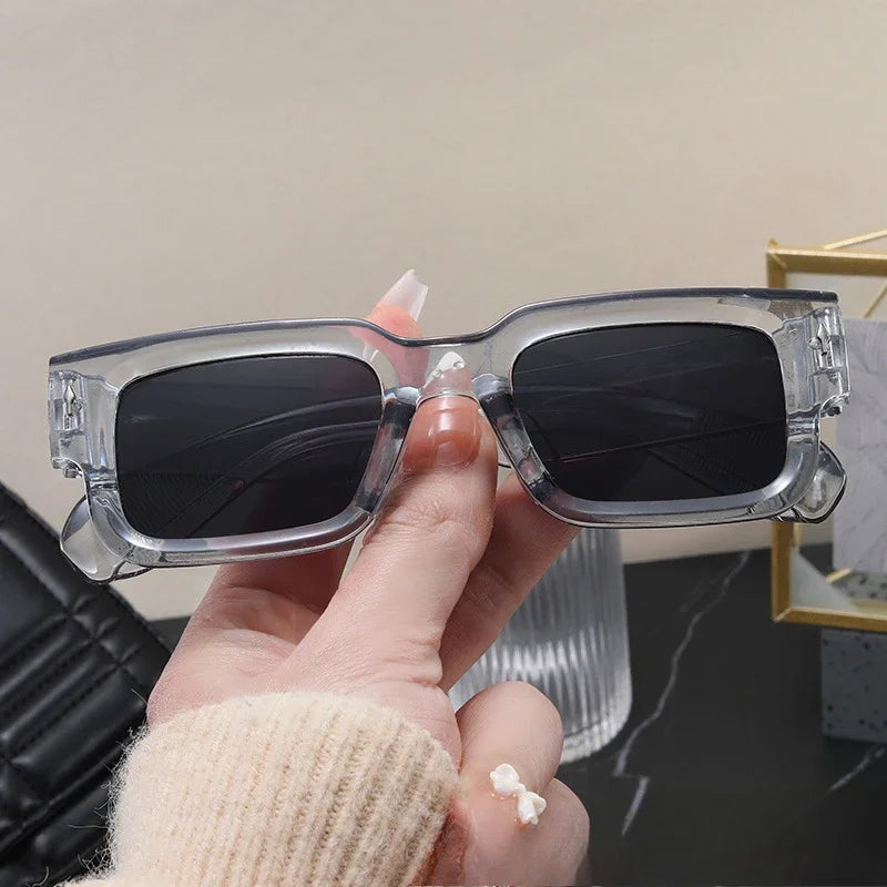Retro Men Square Sunglasses for Women Vintage Luxury Rivet Designer Sun Glasses Fashion Arrow Shades UV400 Eyeglasses