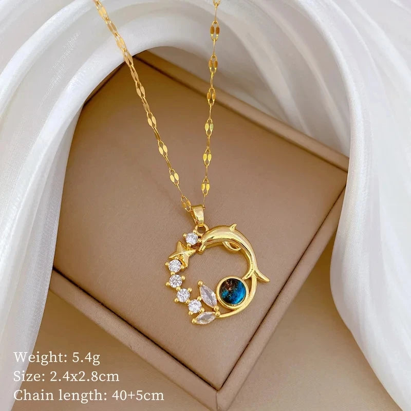 Fashionable Luxury Micro-Set Zircon Copper Pendant Necklace for Women Stylish Personality Versatile Stainless Steel Choker Jewel