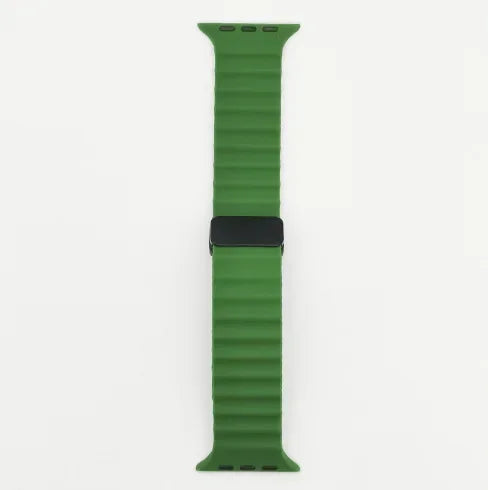 Silicone Strap For Apple watch band 49mm 45  44 40  41 38 42mm magnetic buckle bracelet iWatch Ultra series 7 6 3 se 8 9 Ultra 2