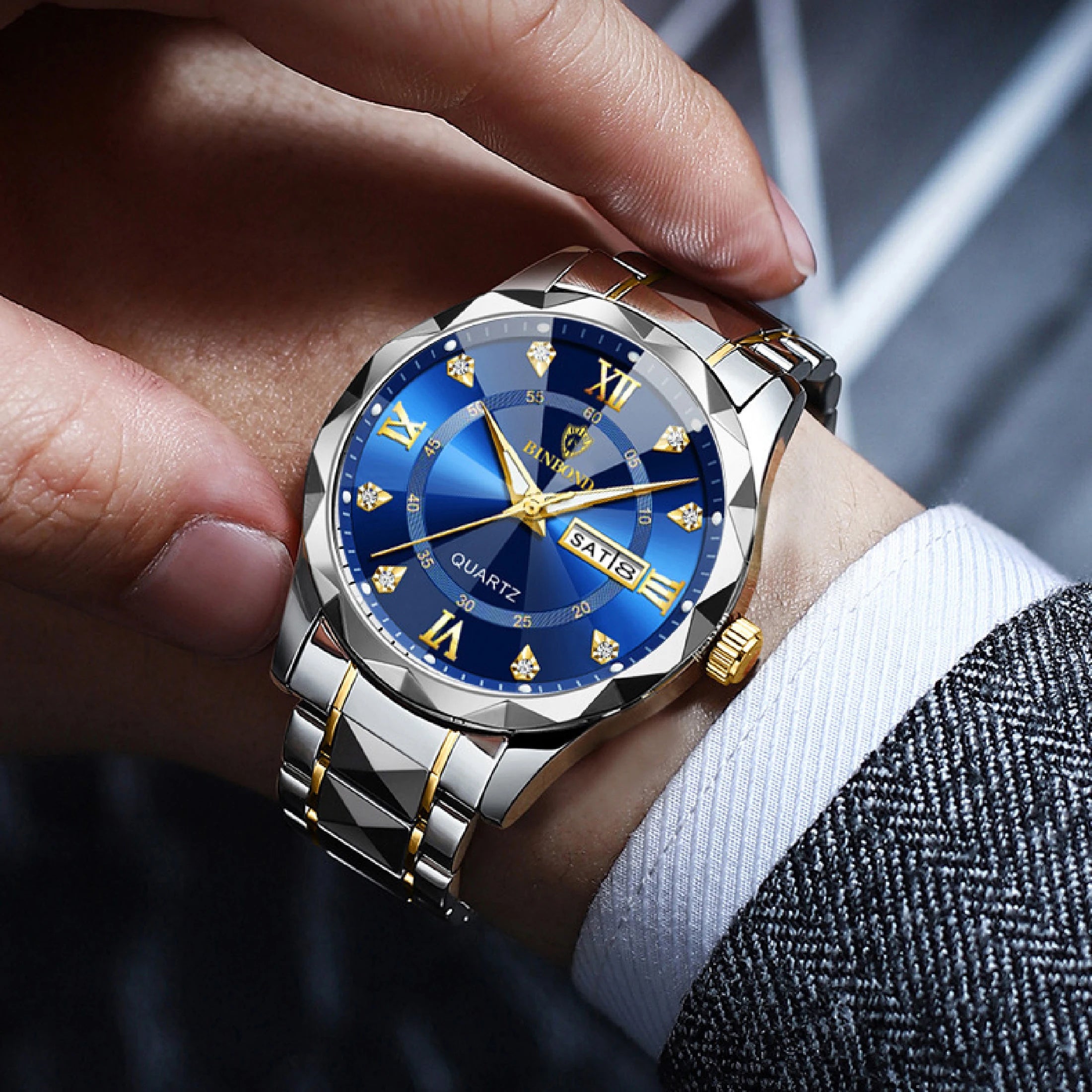Business Watch Fashion Men's Watch 30M Waterproof Calendar Date Function Rhinestone Blue Dial Stainless Steel Strap Quartz Watch