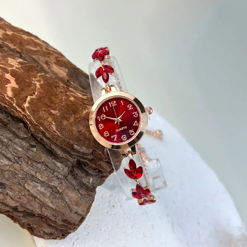 Round Alloy Case Arabic Numeral Classic Dial Leaf-Shaped Diamond-Encrusted Fashionable Bracelet Elegant Ladies Quartz Watch