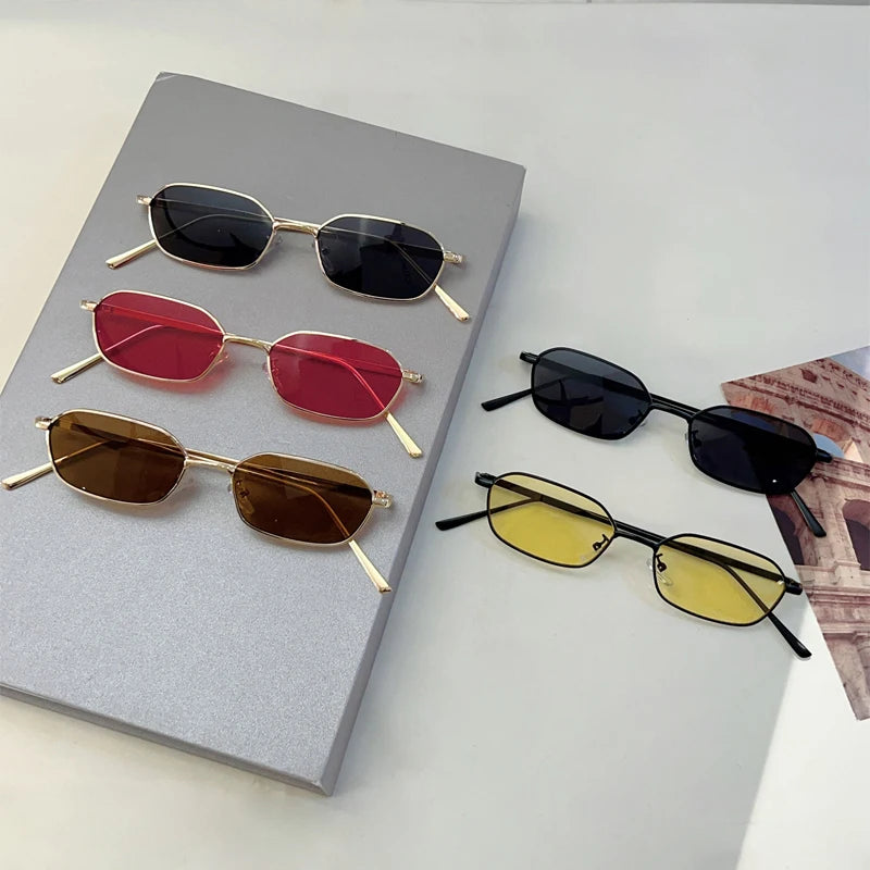 KAMMPT Vintage Rectangle Sunglasses Men Stylish Metal Rim Retro Shades Women Trendy Fashion Brand Design Decorative Sun Glasses